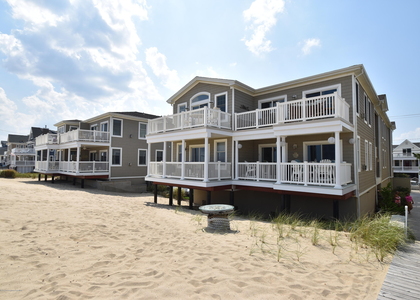 239 Beachfront - Photo 1