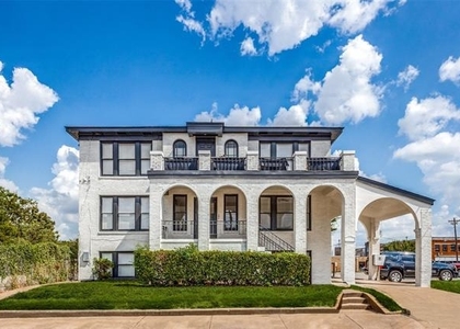 2309 Wesley Street - Photo 1
