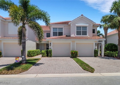 11601 Navarro Way - Photo 1