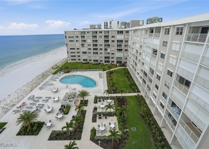 3443 Gulf Shore Boulevard N - Photo 1