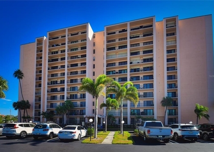 51 Island Way - Photo 1