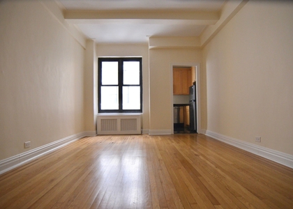2nd Avenue & 10th Street - Photo 1