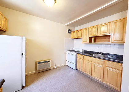 35-15 Leverich Street - Photo 1