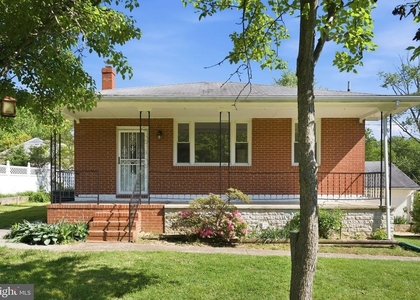 2301 Bayside Drive - Photo 1