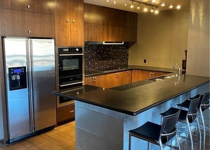 1801 Lavaca St - Photo 1
