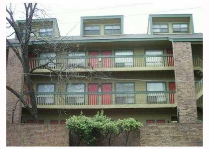 2210 Pearl St - Photo 1