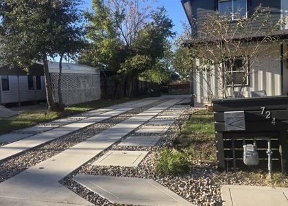 724 Ramsey Ave - Photo 1