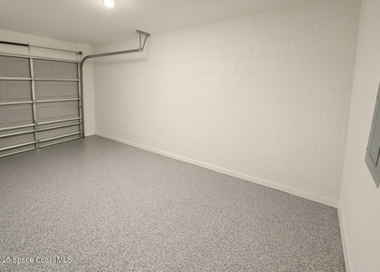511 Trumpet Street Sw - Photo 1