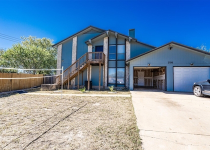 2106 Lamplight Village Cir - Photo 1