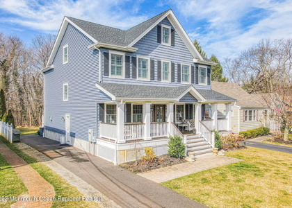 346 South Boulevard - Photo 1