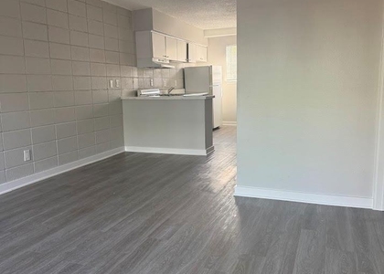311 E 31 St - Photo 1