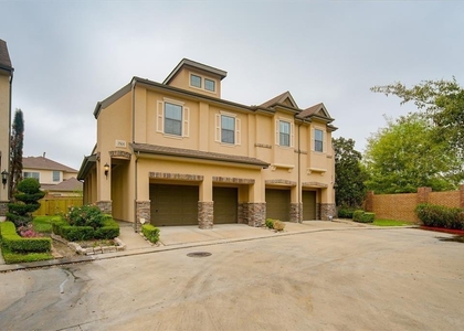 2906 Royal Oaks Crest - Photo 1