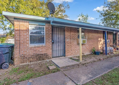 4720 Carmen Street - Photo 1