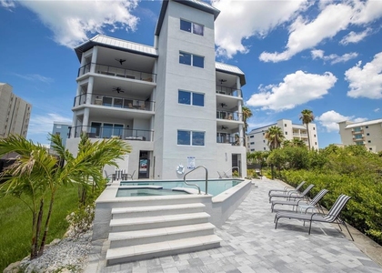 19505 Gulf Boulevard - Photo 1