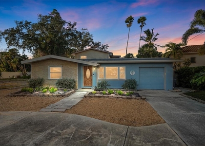 284 44th Avenue - Photo 1