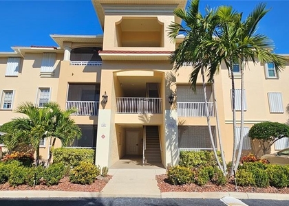 1502 Sw 50th Street - Photo 1