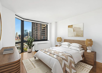 West 42nd Street - Photo 1
