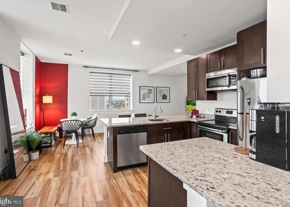 231 State Street - Photo 1