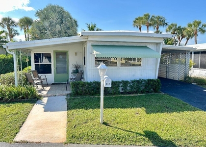 425 E Bougainvillea Drive - Photo 1