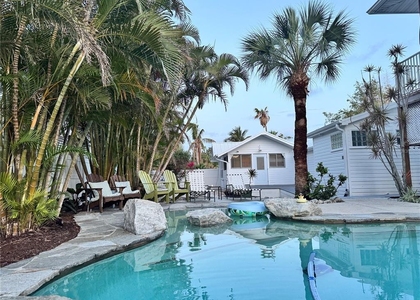 701 Broadway Street - Photo 1