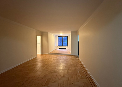 124 East 24th Street - Photo 1