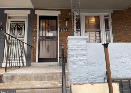 2911 W Sedgley Avenue - Photo 1