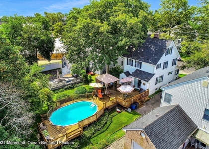 370 E Main Street - Photo 1