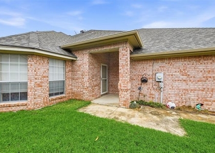 11912 Rhulen Court - Photo 1