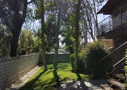 1806 N Fairview - Photo 1