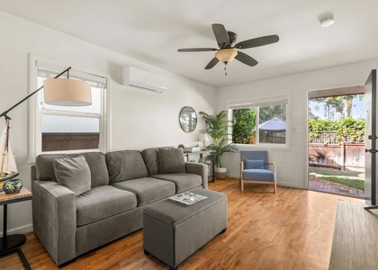 1453 Thomas Ave - Photo 1