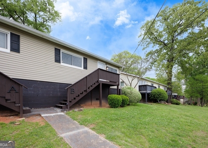 1040 Herndon Street Nw - Photo 1