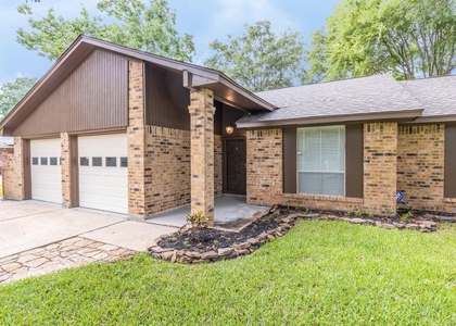 2623 Longleaf Pines Drive - Photo 1