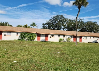 2222 W South Street - Photo 1