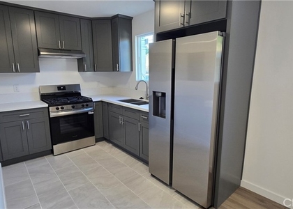 1428 E 54th - Photo 1