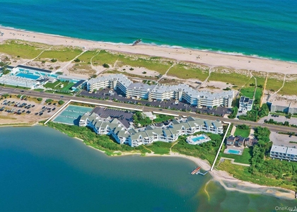 250 Dune Road - Photo 1