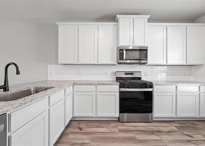 809 Calhoun Drive - Photo 1