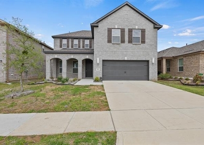 925 West Drive - Photo 1