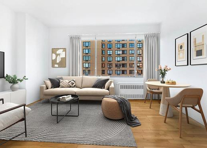 East 20s - Photo 1