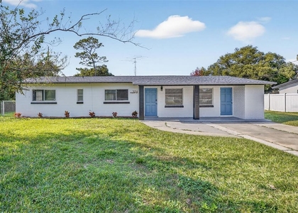 3034 Touraine Avenue - Photo 1