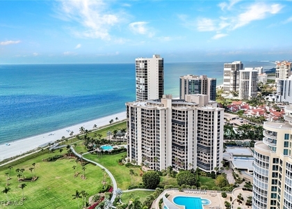4551 Gulf Shore Boulevard N - Photo 1