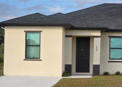 925 Chenault Street - Photo 1