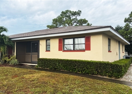757 95th Avenue N - Photo 1
