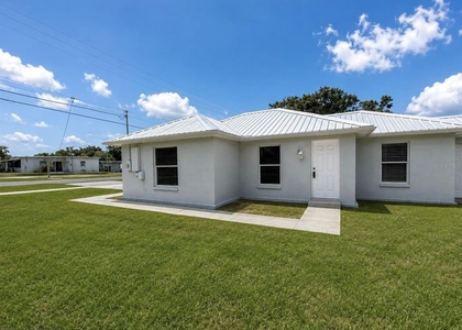 3100 W Reynolds Street - Photo 1