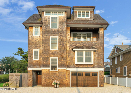 985 Ocean Avenue - Photo 1