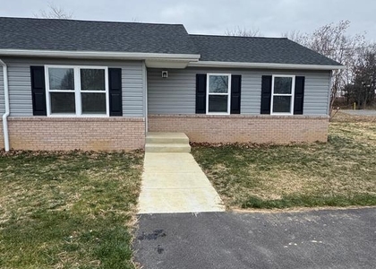 127 Longstreet Ave - Photo 1