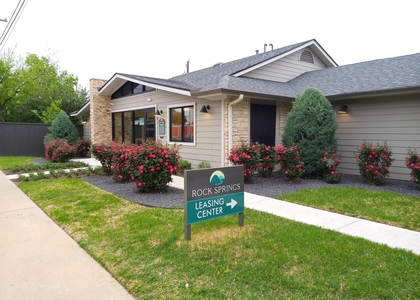 1338 Christopher Ave - Photo 1