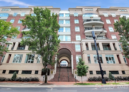 400 Church Street N - Photo 1