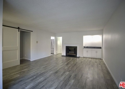 1033 6th Street - Photo 1