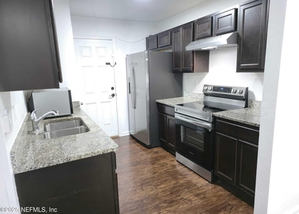 9124 Adams Avenue - Photo 1