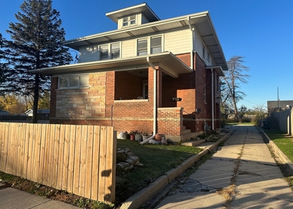 6 S Monterey Avenue - Photo 1